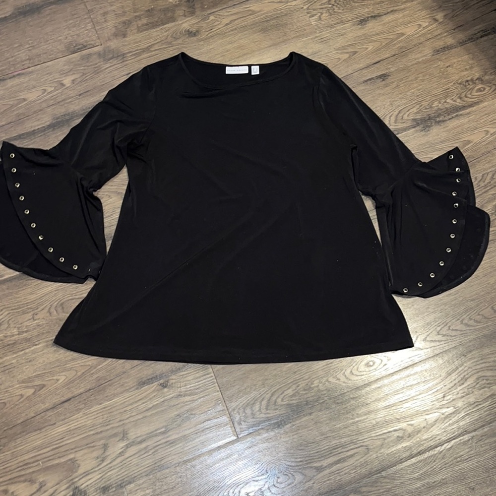 Susan Graver top